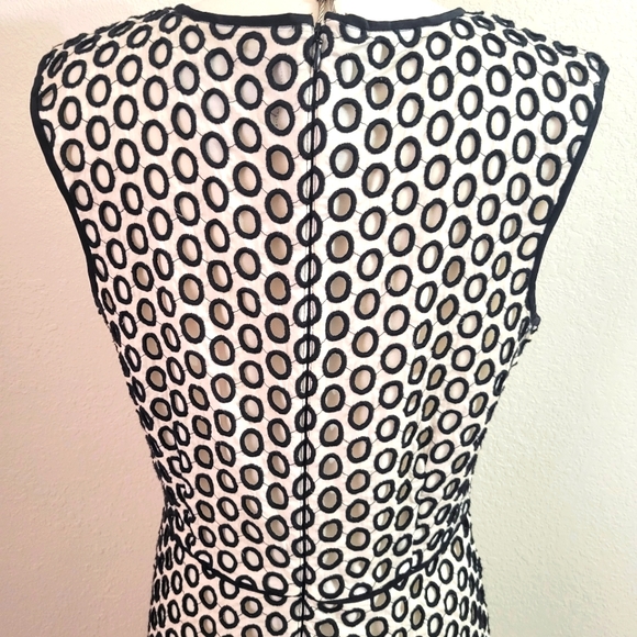 J.CREW Woman's Black & White Eyelet Dress size 10T - Picture 6 of 15